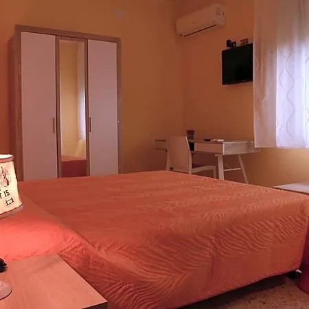 A1 Girasole Bed & Breakfast 3*